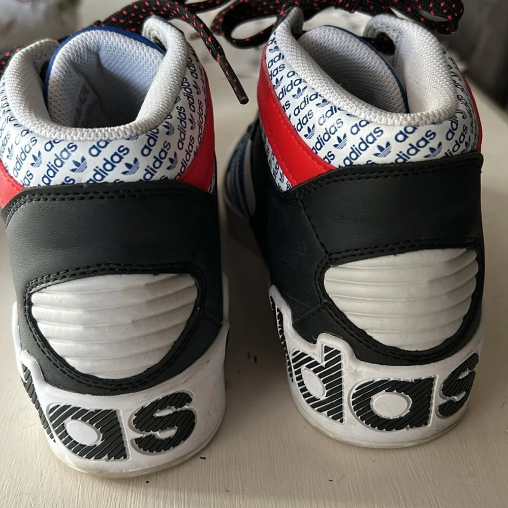 Adidas Hard Court High Transmission Pack sneakers Men’s size 7